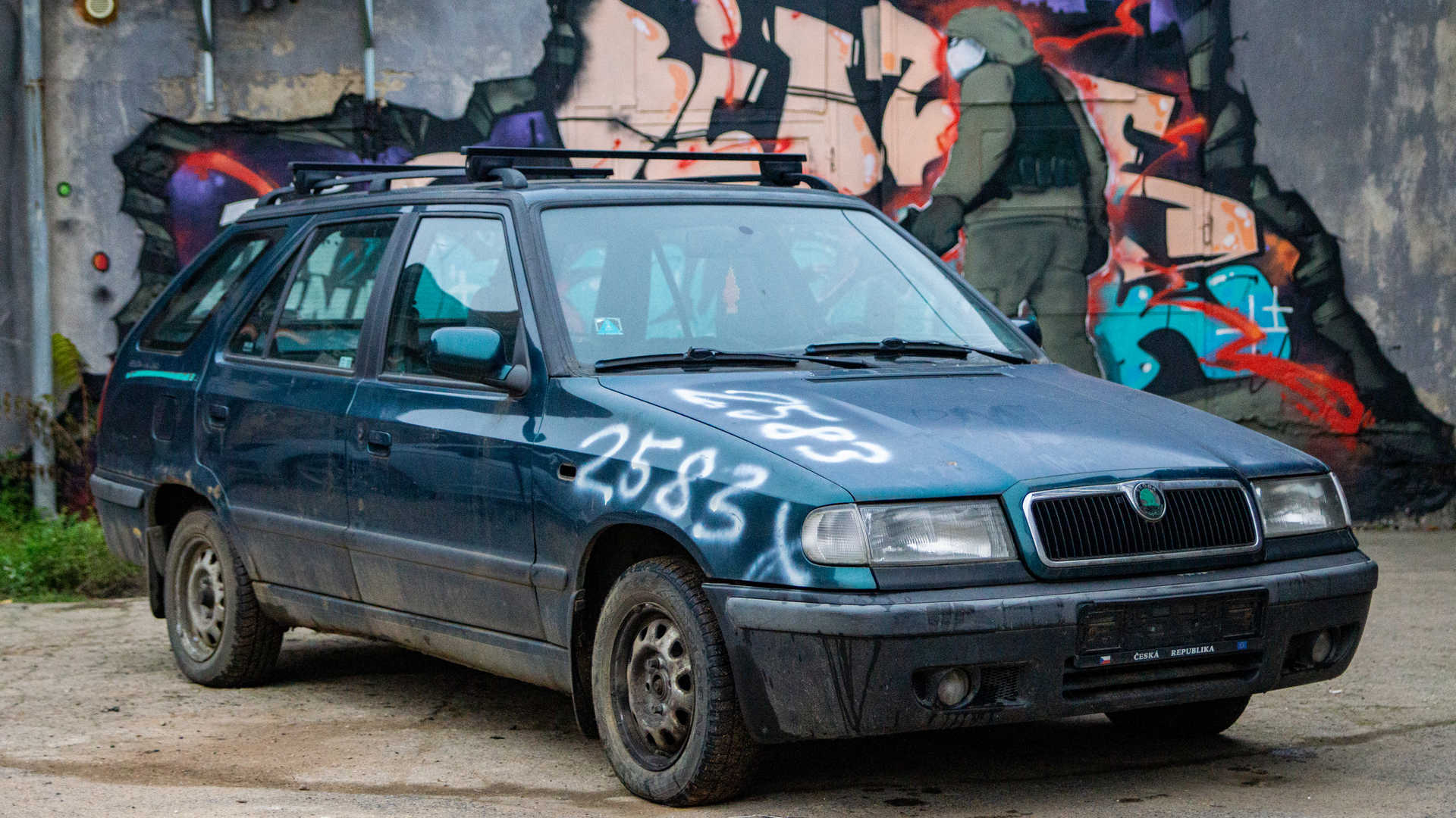 Car demolition Prague