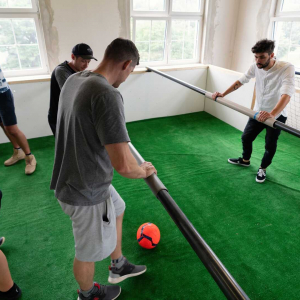 Lidský stolní fotbal