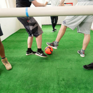 Lidský stolní fotbal