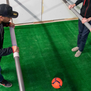 Lidský stolní fotbal 3