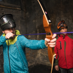 Agent Jason Bourne - extreme archery